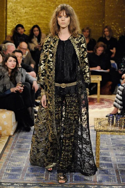 Look 67